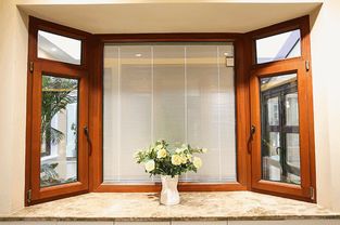 成都家居升級(jí)指南 18種經(jīng)典封陽臺(tái)窗型全解析，精選五金配件打造理想之家